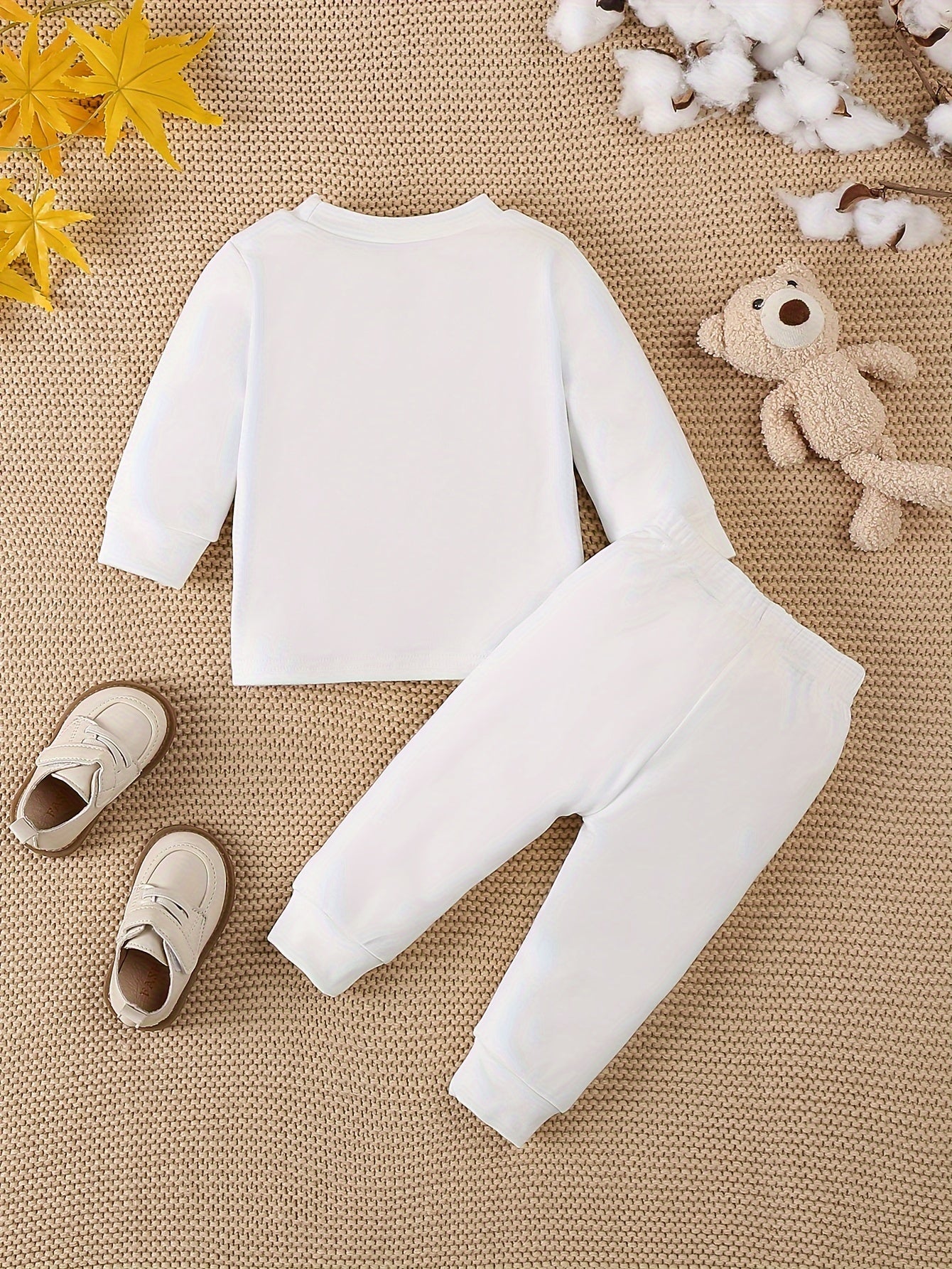 Adorable White Bear Set With Top And Pants For Kids