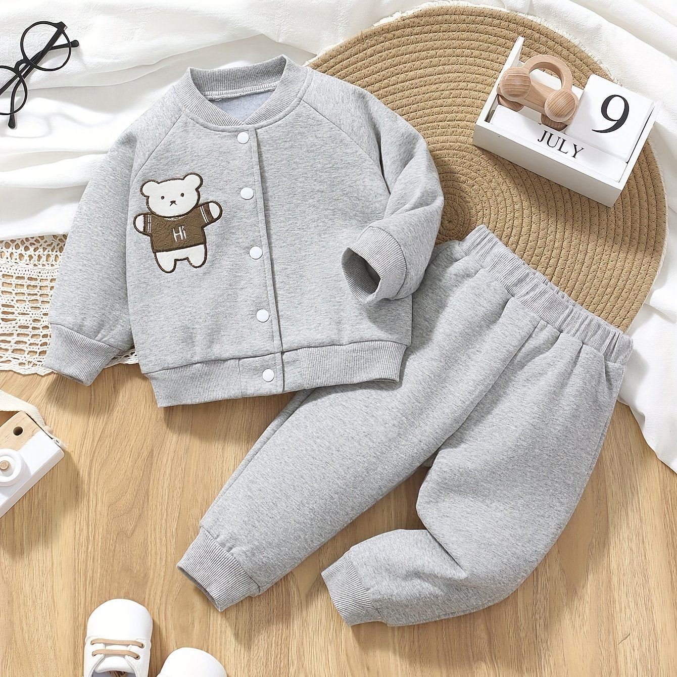2pcs Baby Boy's Varsity Jacket & Pants Set for Kids Style - BabyHaven