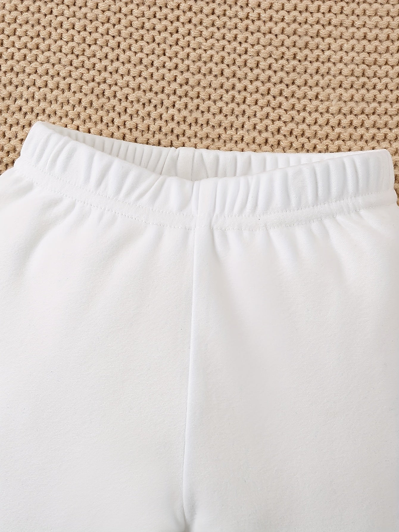 Adorable White Bear Set With Top And Pants For Kids