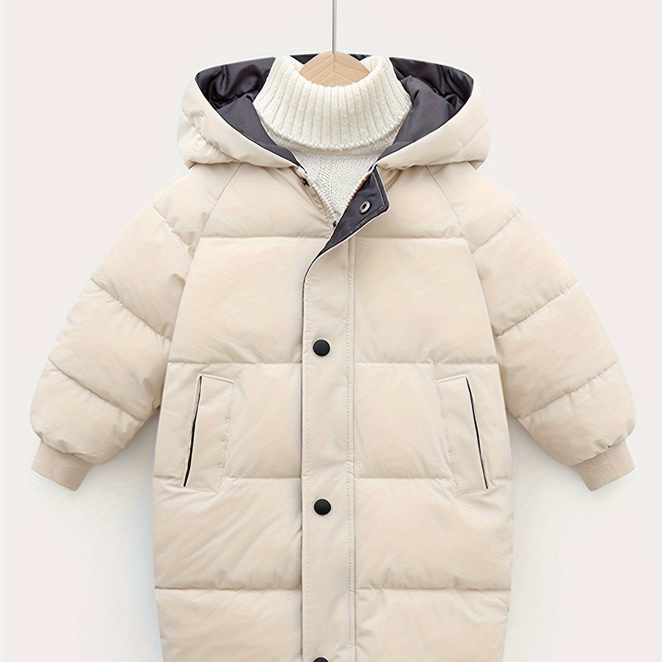 Long Outerwear in Different Colors for Stylish Comfort