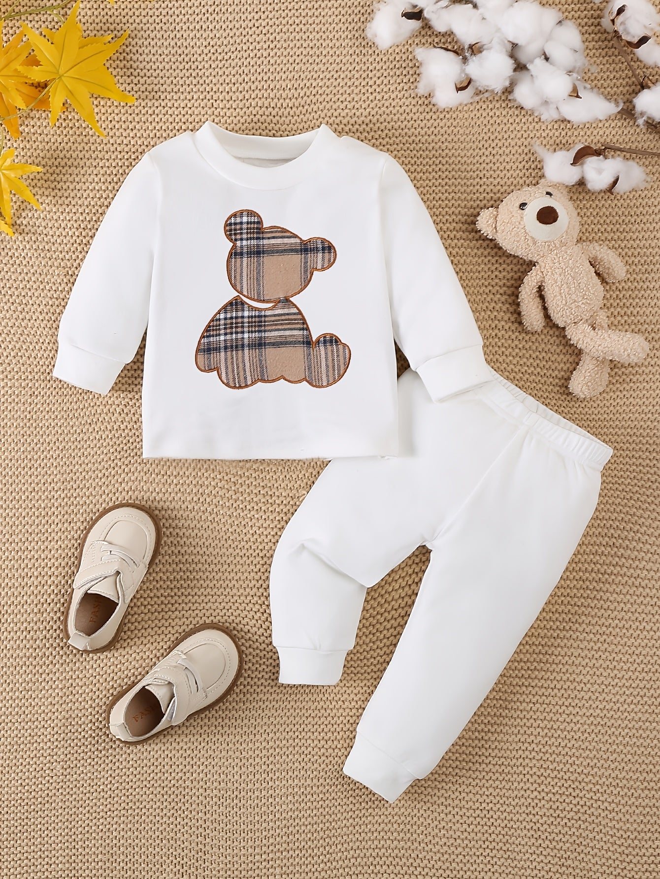 Adorable White Bear Set With Top And Pants For Kids