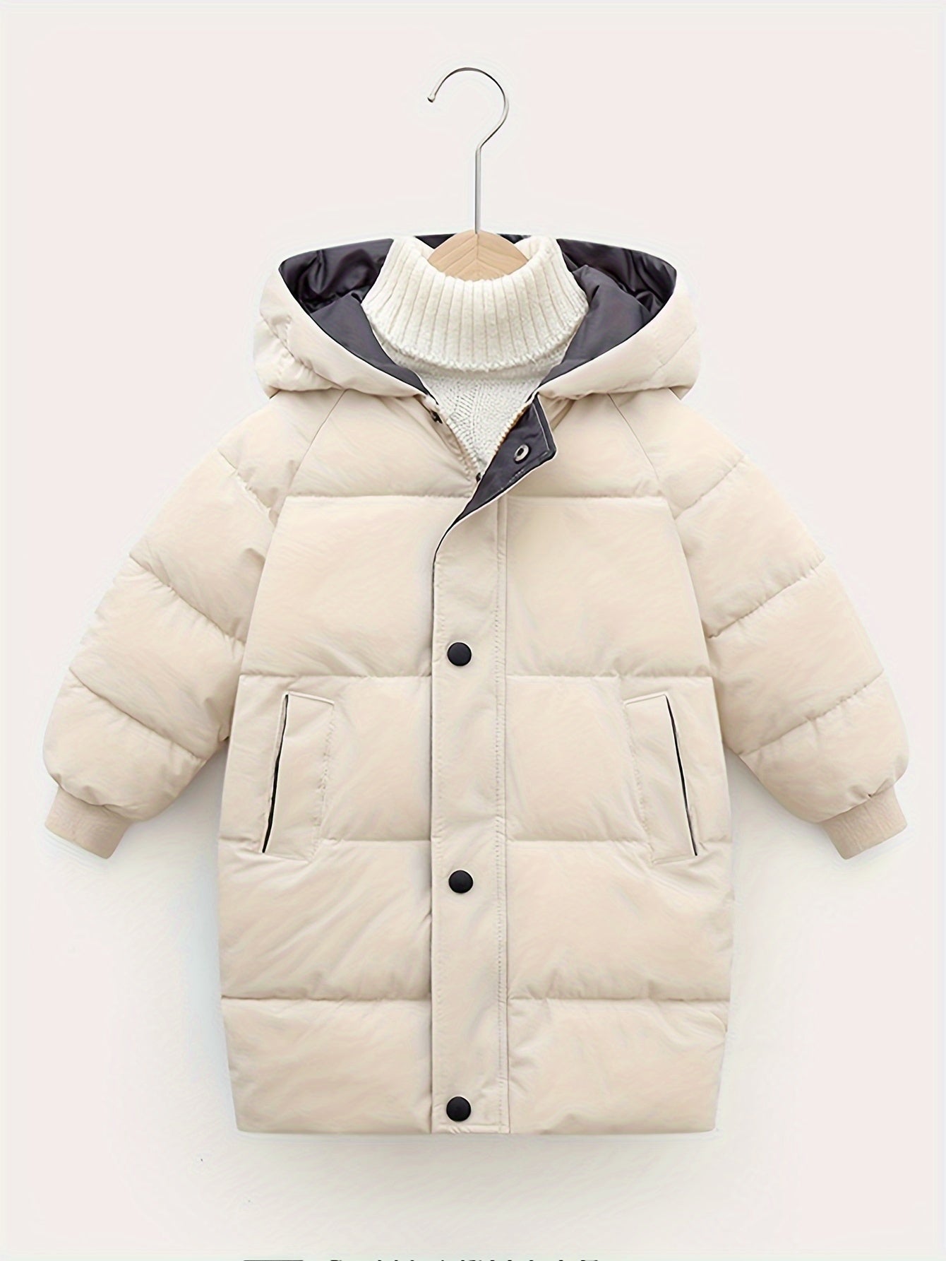 Long Outerwear in Different Colors for Stylish Comfort