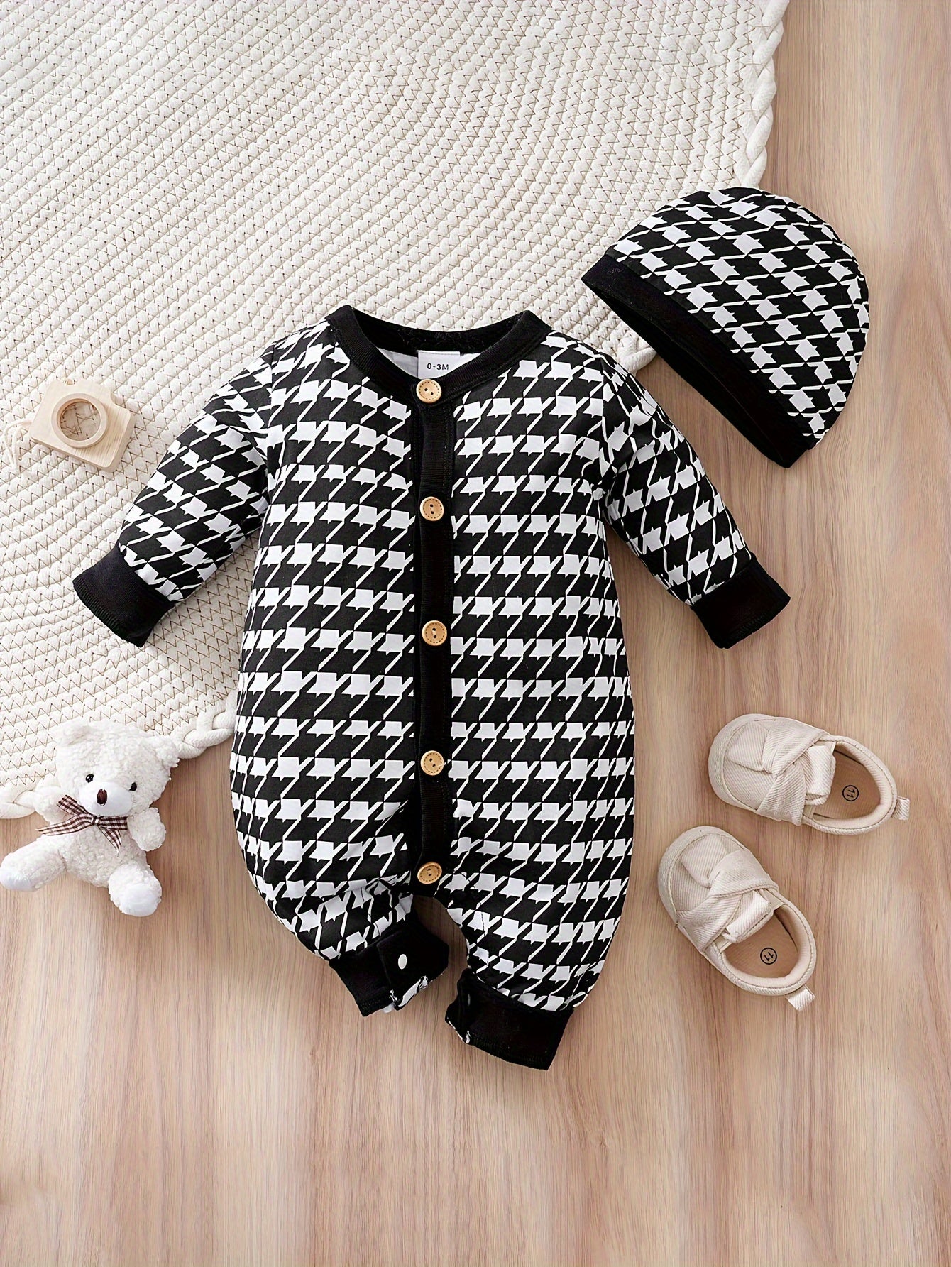 Chic Houndstooth Romper for Effortless Stylish Comfort - BabyHaven