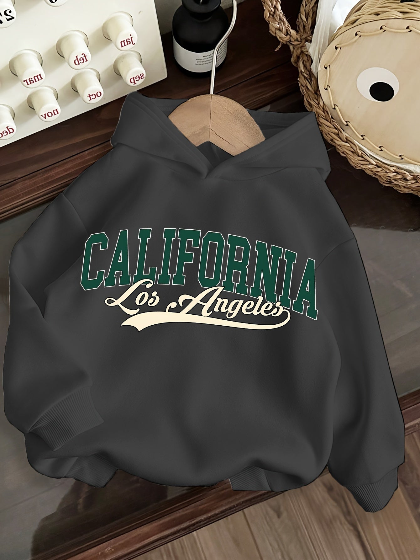 Stylish California Hoodie For Girls Perfect For Casual Days