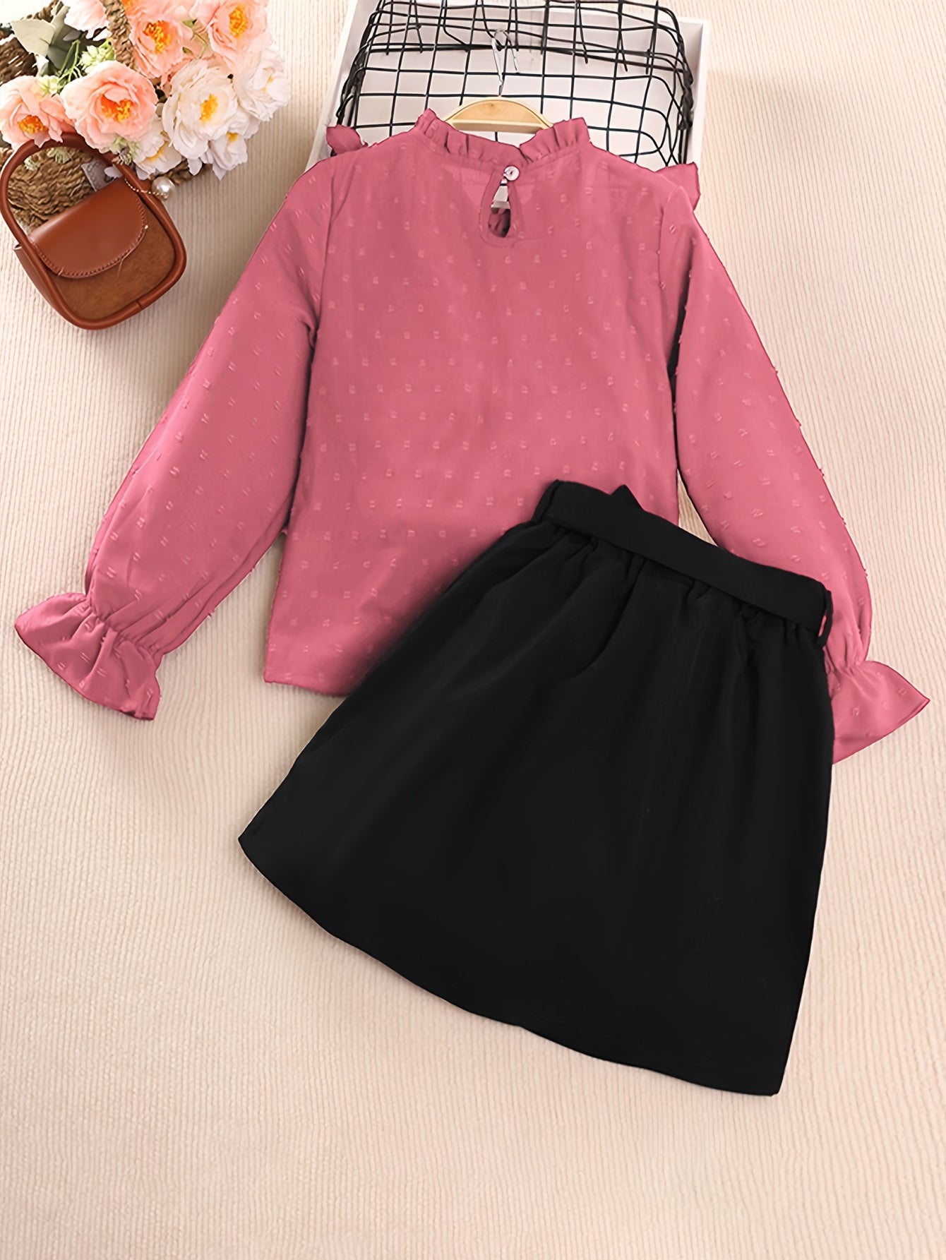 2pcs Set for Girls Featuring a Lace Patchwork Long-Sleeve Top