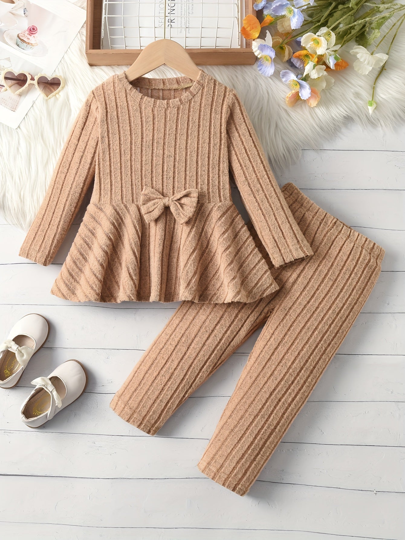 Adorable Girls' Pink Outfit Set Perfect For Any Occasion - BabyHaven