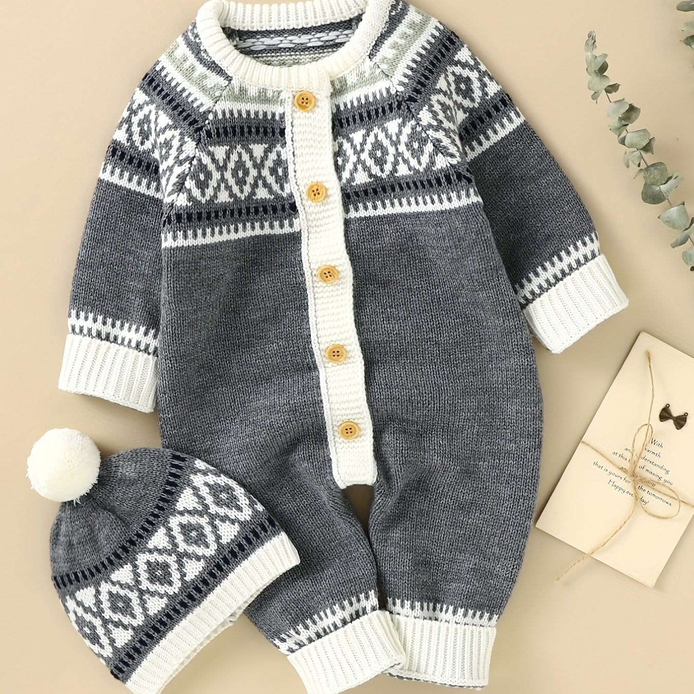 Cozy Baby Set With Classic Nordic Design For Infants