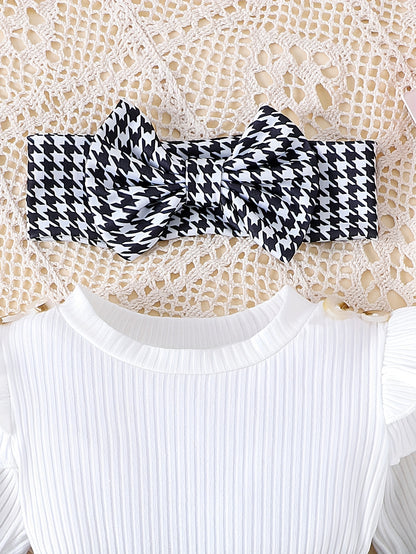 Classic Charm 3-Piece Baby Girl Set With Stripes And Bow