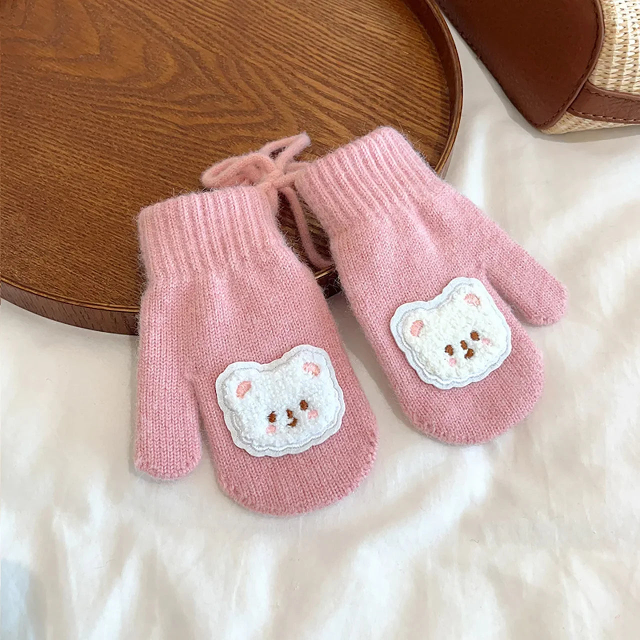 Winter Warm Knitted Baby Gloves Cute Cartoon Bear Boys Girls Full Finger Mittens With Ropes Outdoor Windproof Kids Mittens