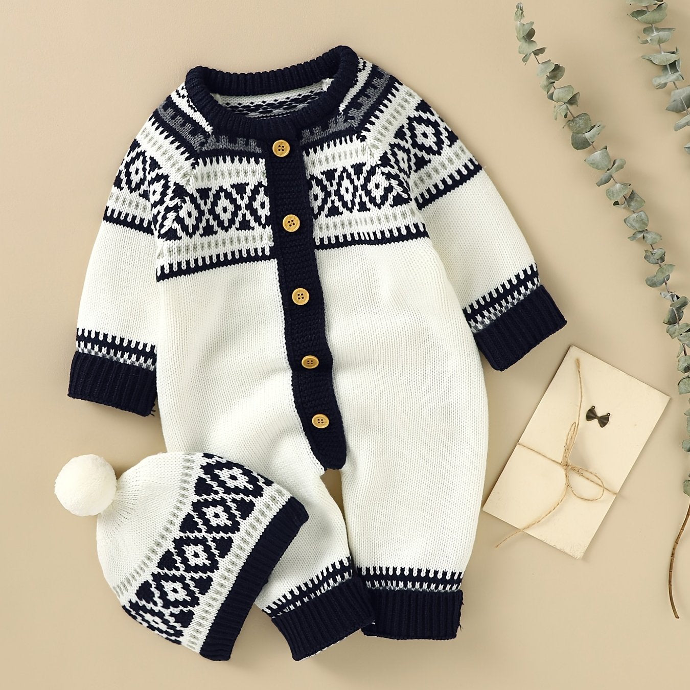 Cozy Baby Set With Classic Nordic Design For Infants