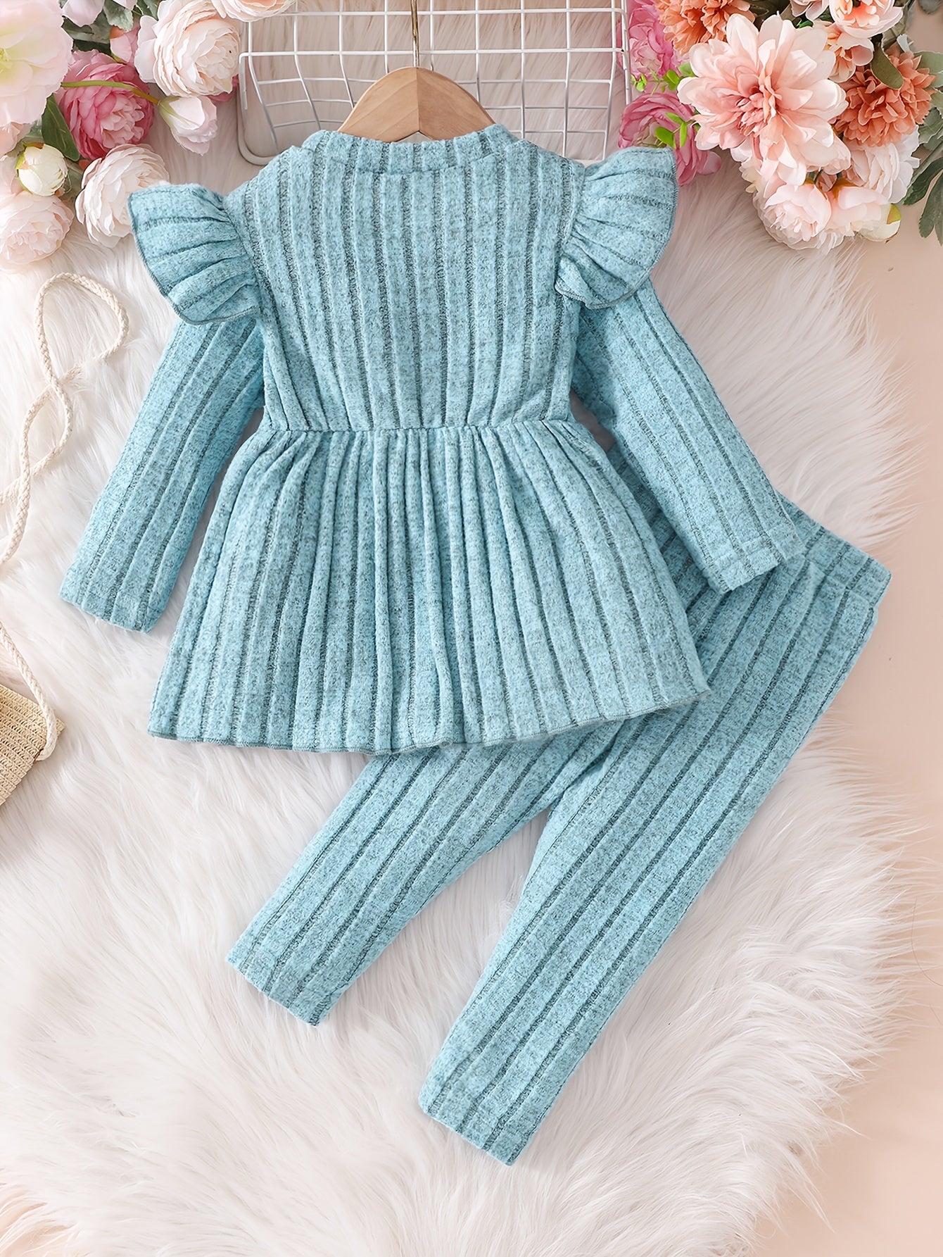 Adorable Rib-Knit Outfit for Girls Stylish Two-Piece Set